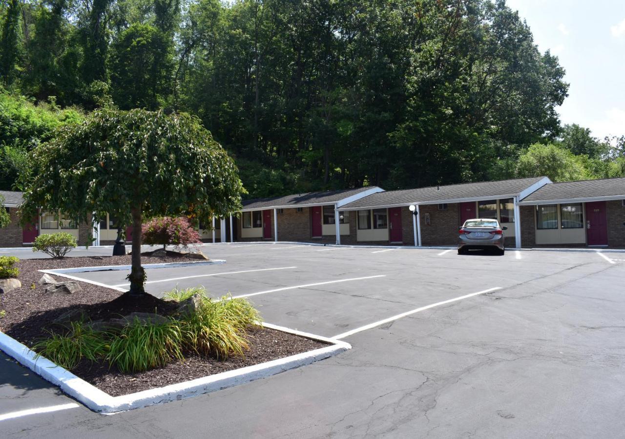 Motel South Hills Willock